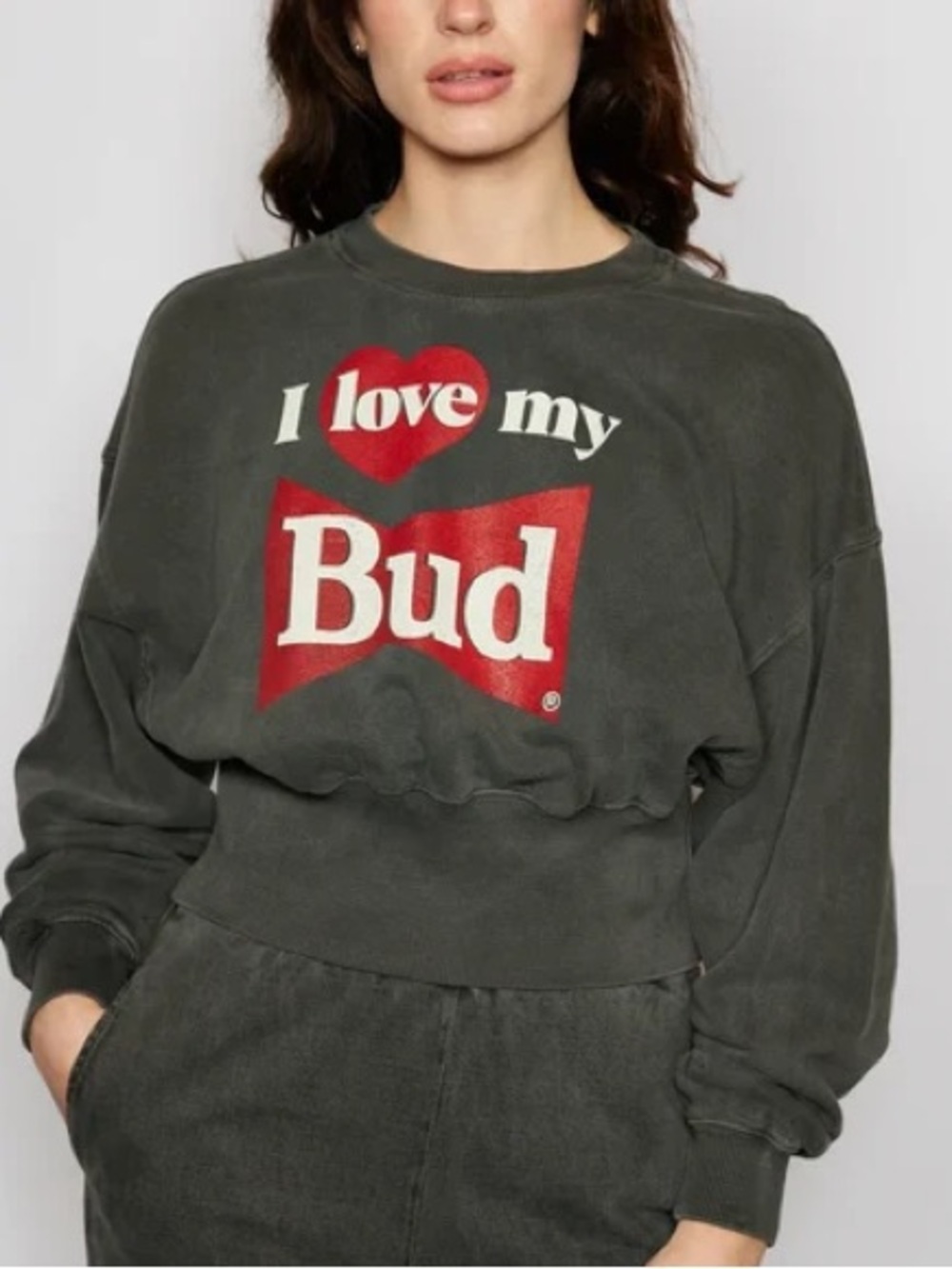 NWT- BUDWEISER I Love My Bud Graphic Cropped vintage wash cropped sweatshirt
